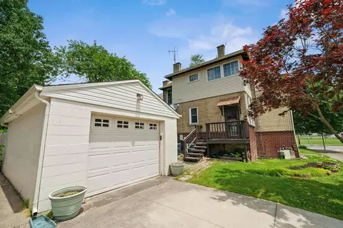 Exterior - 1103 N Columbus St, Lancaster, OH 43130 photo 6 of 11
