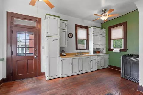 Kitchen - 1103 N Columbus St, Lancaster, OH 43130 photo 1 of 6