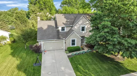 1211 Laurel Dr, Westerville, OH 43081