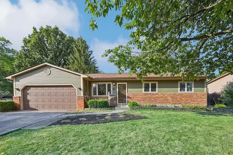1765 Ivyhill Loop N, Columbus, OH 43229