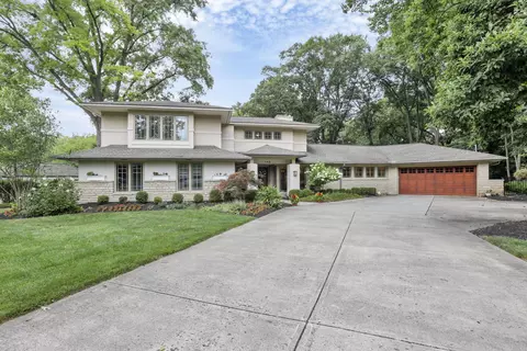 192 Tucker Dr, Worthington, OH 43085