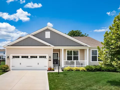 520 Weaver Ridge Dr, Marysville, OH 43040