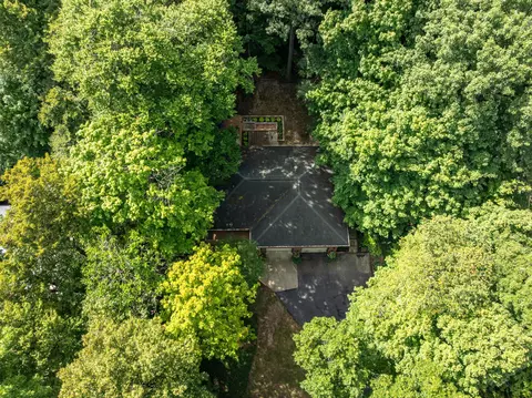2837 Elm Dr, Springfield, OH 45504 photo 3
