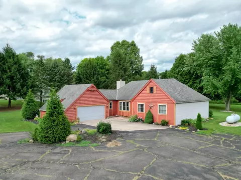 12274 Vincent Rd, Mount Vernon, OH 43050