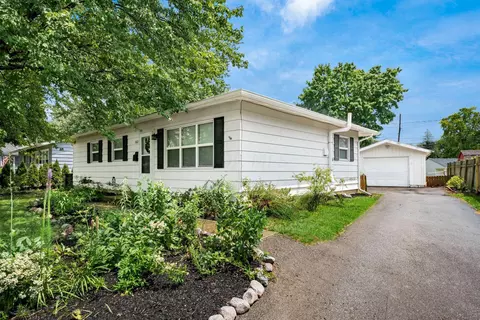 1022 Pleasant Dr, Reynoldsburg, OH 43068