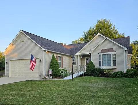 443 Mill Wood Blvd, Marysville, OH 43040