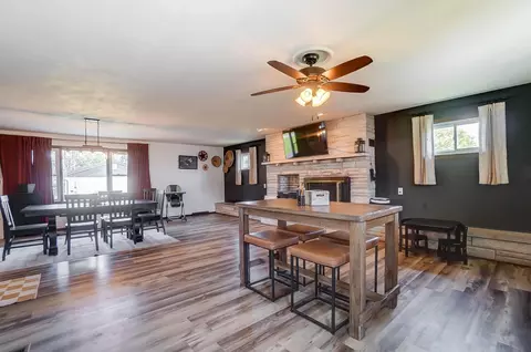 Dining - 3024 Old Clifton Rd, Springfield, OH 45502 photo 7 of 7