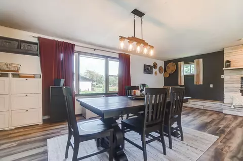 Dining - 3024 Old Clifton Rd, Springfield, OH 45502 photo 2 of 7