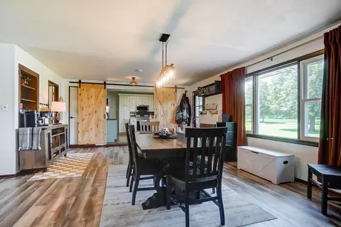 Dining - 3024 Old Clifton Rd, Springfield, OH 45502 photo 4 of 7