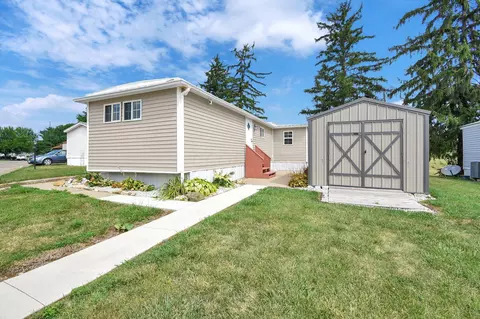 70 Bolens Ave, Circleville, OH 43113