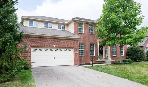 6212 Beringer Dr, Westerville, OH 43082
