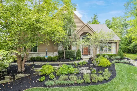 4556 Satterton Cir, Dublin, OH 43016