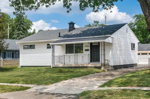 4166 Ashgrove Dr, Grove City, OH 43123