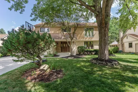 5618 Tara Hill Dr, Dublin, OH 43017