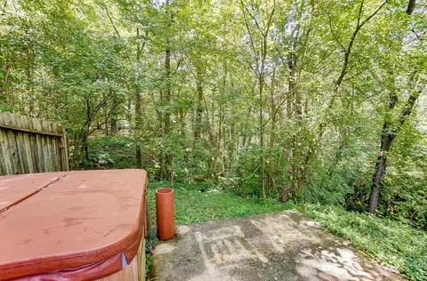 Exterior - 4103 Old Mill Rd, Springfield, OH 45502 photo 11 of 19