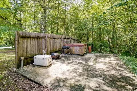 Exterior - 4103 Old Mill Rd, Springfield, OH 45502 photo 8 of 19