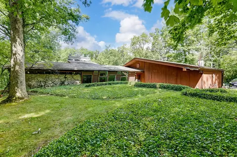 4103 Old Mill Rd, Springfield, OH 45502
