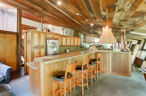 Kitchen - 4103 Old Mill Rd, Springfield, OH 45502 photo 1 of 8