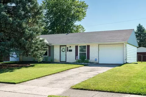 3300 Woonsocket St, Springfield, OH 45503 photo 2