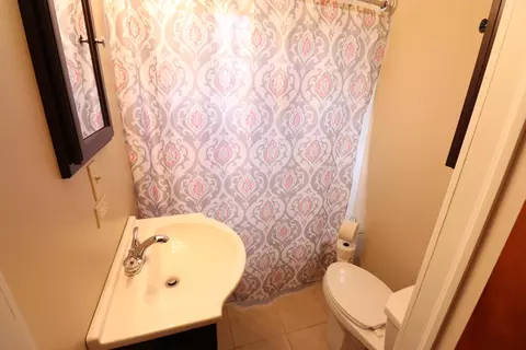 Bath - 348 Beech St, Green Camp, OH 43322 photo 1 of 2