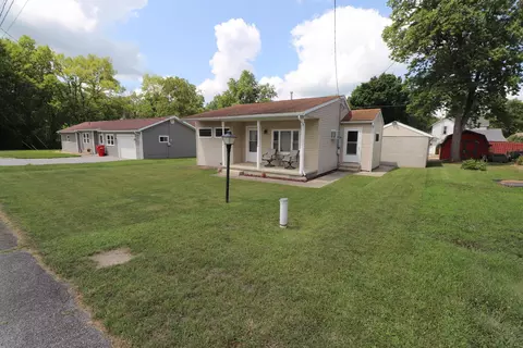 Exterior - 348 Beech St, Green Camp, OH 43322 photo 2 of 12