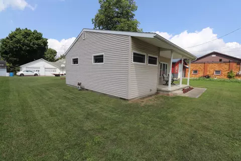 Exterior - 348 Beech St, Green Camp, OH 43322 photo 5 of 12