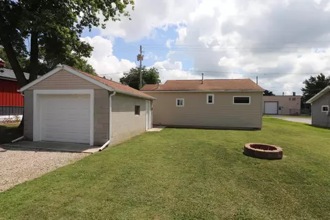 Exterior - 348 Beech St, Green Camp, OH 43322 photo 7 of 12