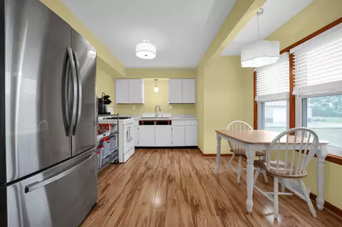 Kitchen - 2940 Pine Dr, Circleville, OH 43113 photo 1 of 2