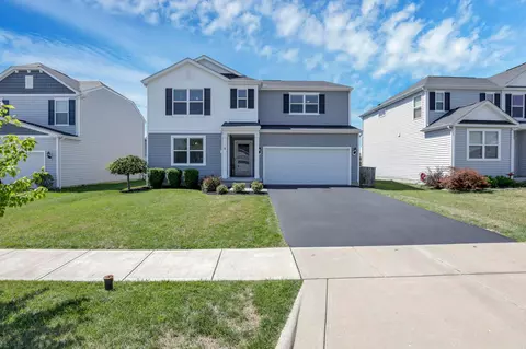 3971 Snowcreek Dr, Grove City, OH 43123