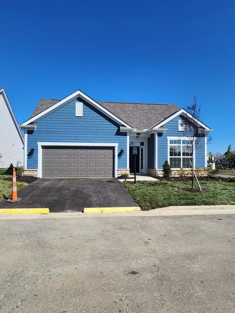 5176 Clarewood Ln, Dublin, OH 43016