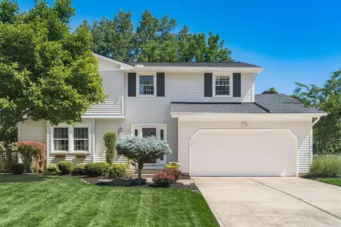 4498 Loos Cir W, Columbus, OH 43214