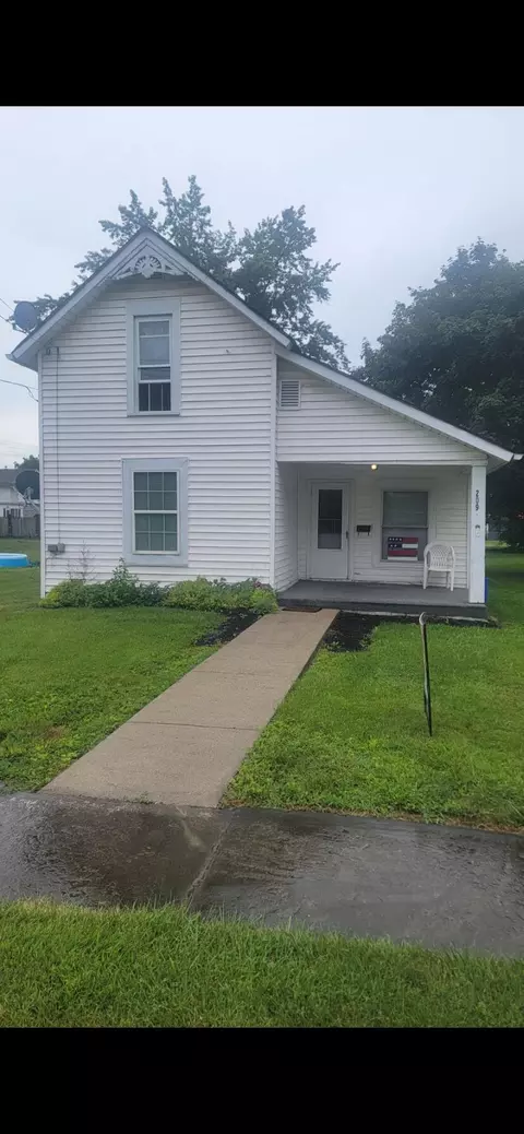 209 Latourette St, Marion, OH 43302