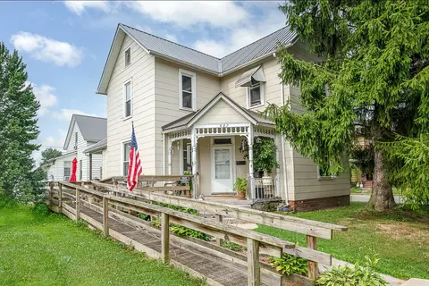 427 W Warren St, Bucyrus, OH 44820