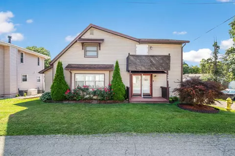 172 Wood St, Buckeye Lake, OH 43008