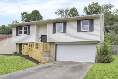 628 E Crest Dr, Heath, OH 43056 photo 3