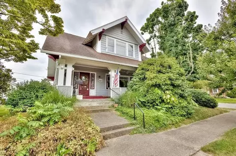 610 E Vine St, Mount Vernon, OH 43050