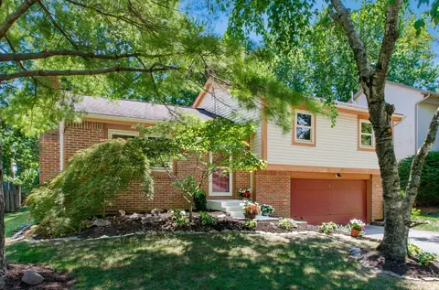 6782 Cowan St, Dublin, OH 43017