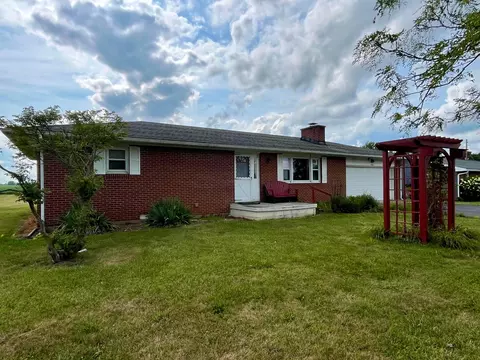 1462 State Route 41 SE, Washington Court House, OH 43160