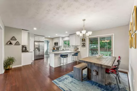 2925 Clermont Rd, Columbus, OH 43209