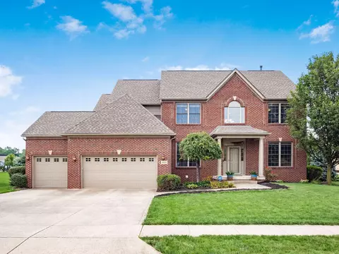 8020 Garden Dr, Pickerington, OH 43147