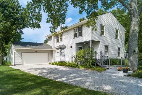 1146 Beechview Dr, Worthington, OH 43085