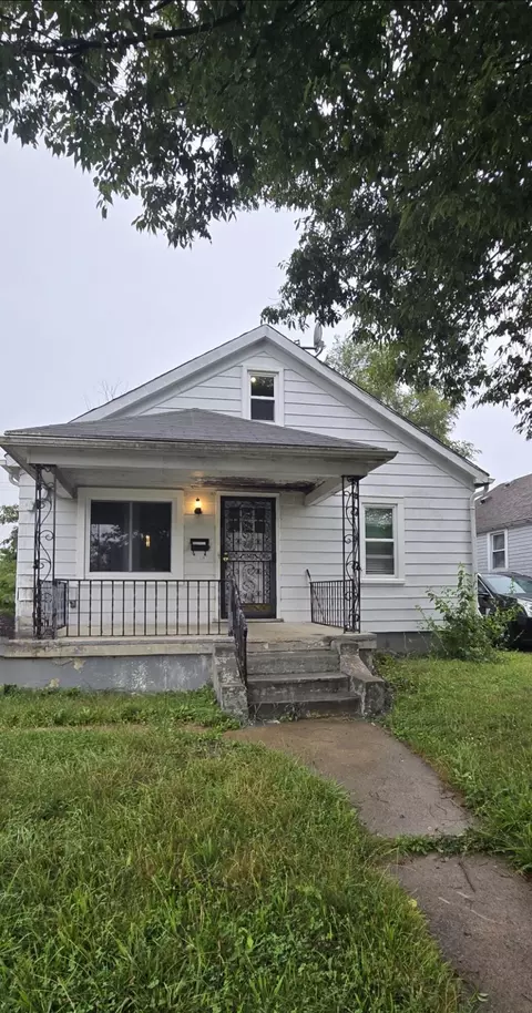 145 Shoop Ave, Dayton, OH 45417