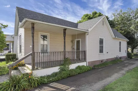 539 E Mound St, Circleville, OH 43113 photo 3
