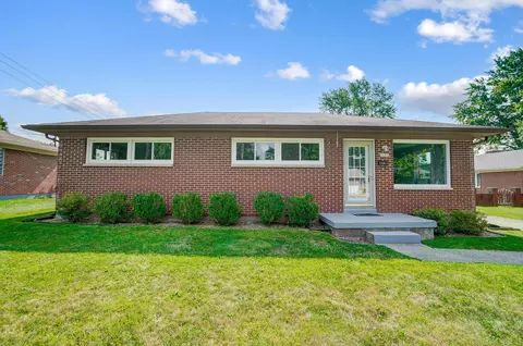 2532 Home Orchard Dr, Springfield, OH 45503