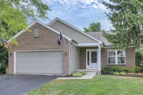 309 Edgemont Ct, Pataskala, OH 43062