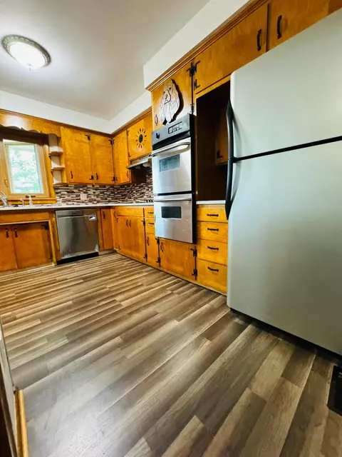 Kitchen - 5411 Willard West Rd, Willard, OH 44890 photo 2 of 4