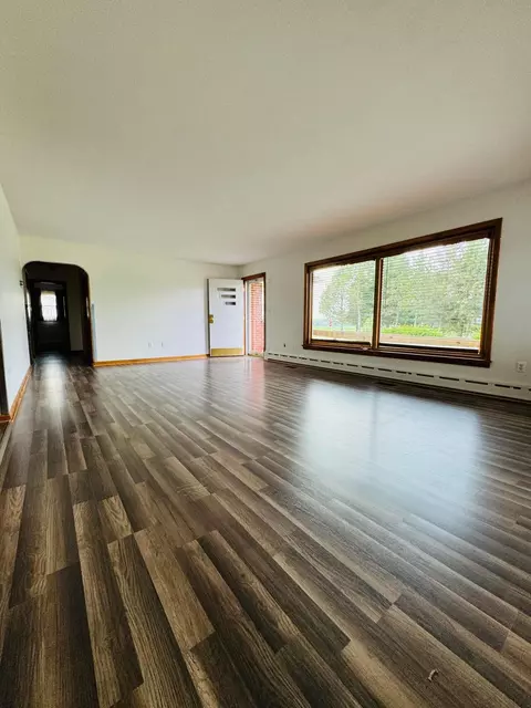 Living - 5411 Willard West Rd, Willard, OH 44890 photo 2 of 5