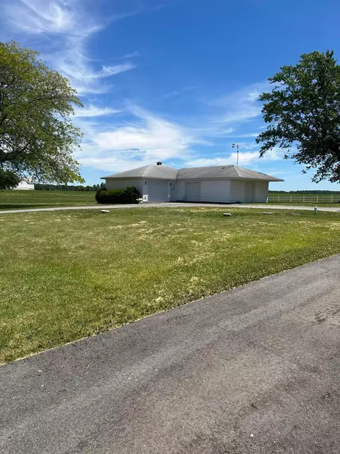 Exterior - 5411 Willard West Rd, Willard, OH 44890 photo 2 of 9
