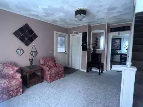 925 W Liberty St, Springfield, OH 45506 photo 6