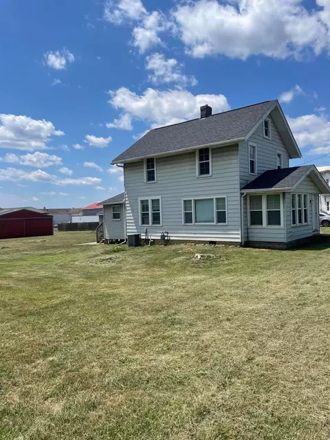 250 National Rd SE, Hebron, OH 43025